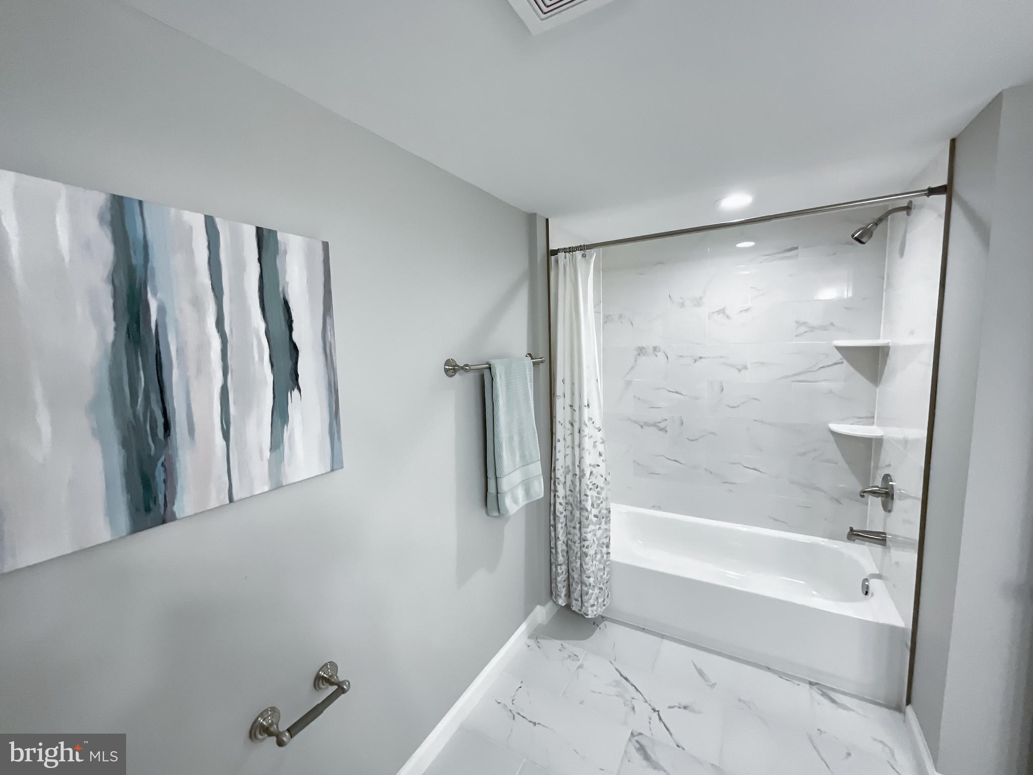 ENDERLY ACRES - Residential