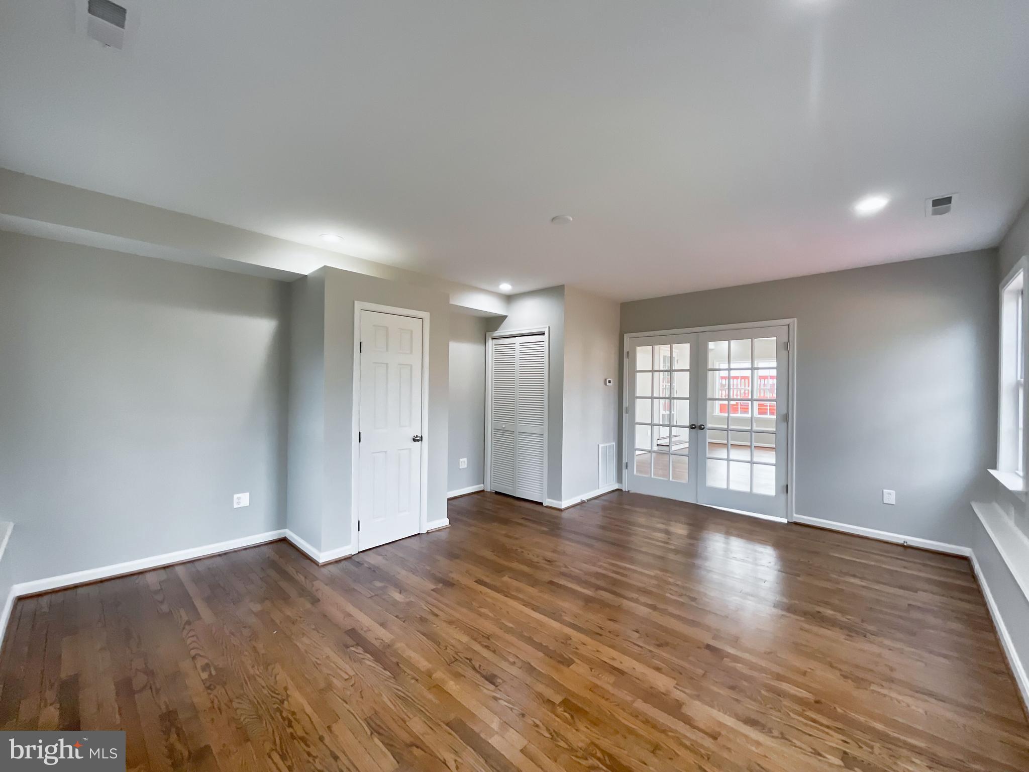 ENDERLY ACRES - Residential