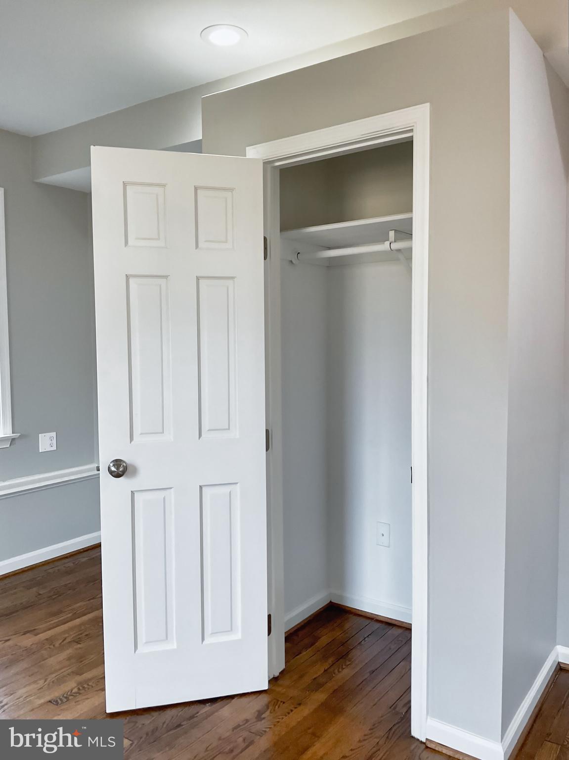 ENDERLY ACRES - Residential