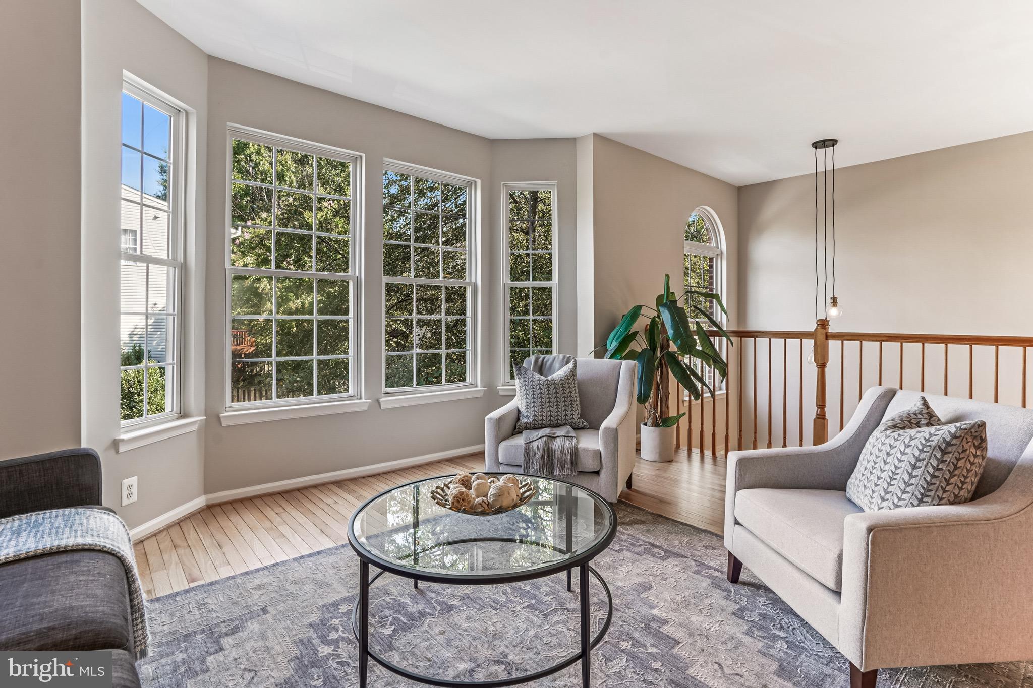 FAIR LAKES COURT - Residential