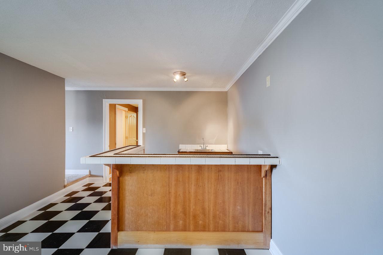 LENORA EAST - Residential