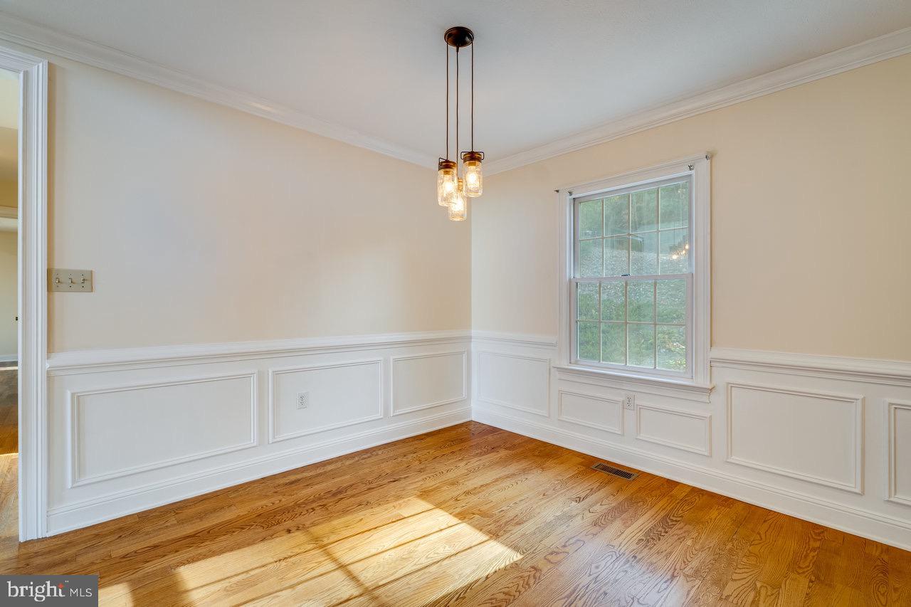 LENORA EAST - Residential