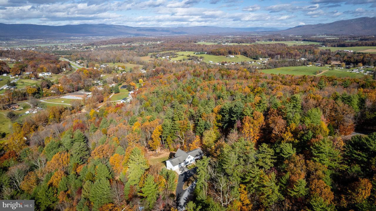 LENORA EAST - Residential