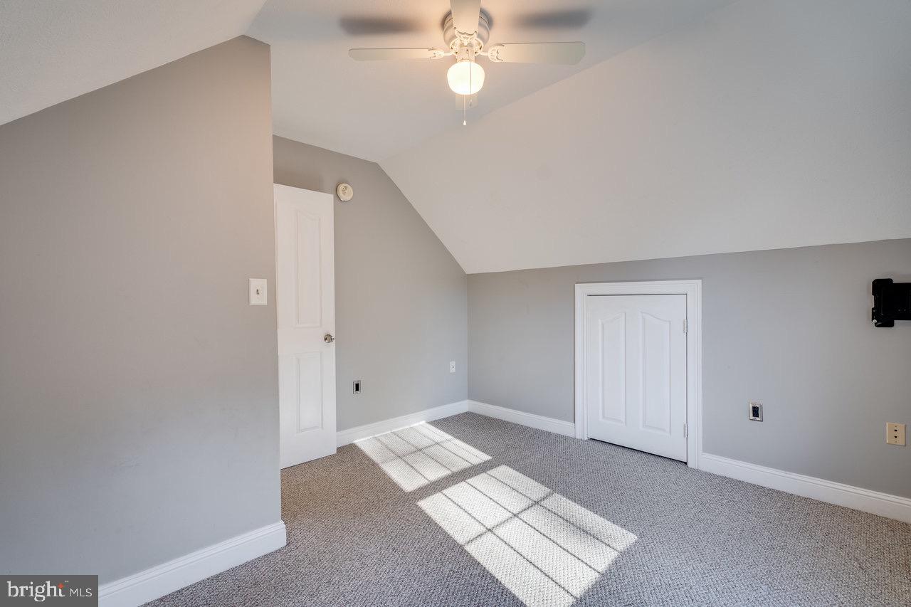 LENORA EAST - Residential