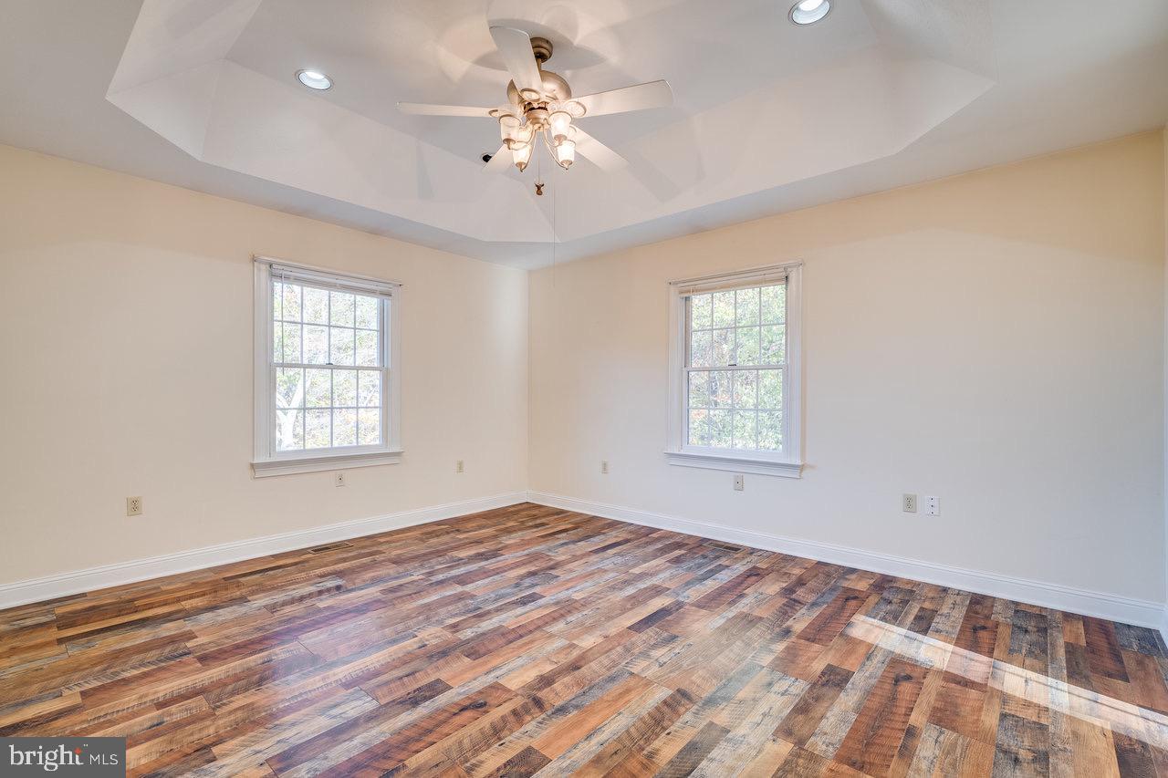 LENORA EAST - Residential