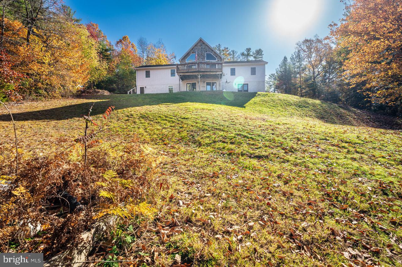 LENORA EAST - Residential