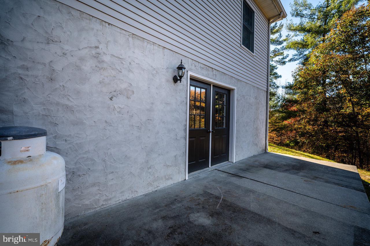 LENORA EAST - Residential