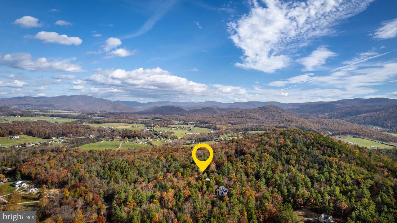 LENORA EAST - Residential