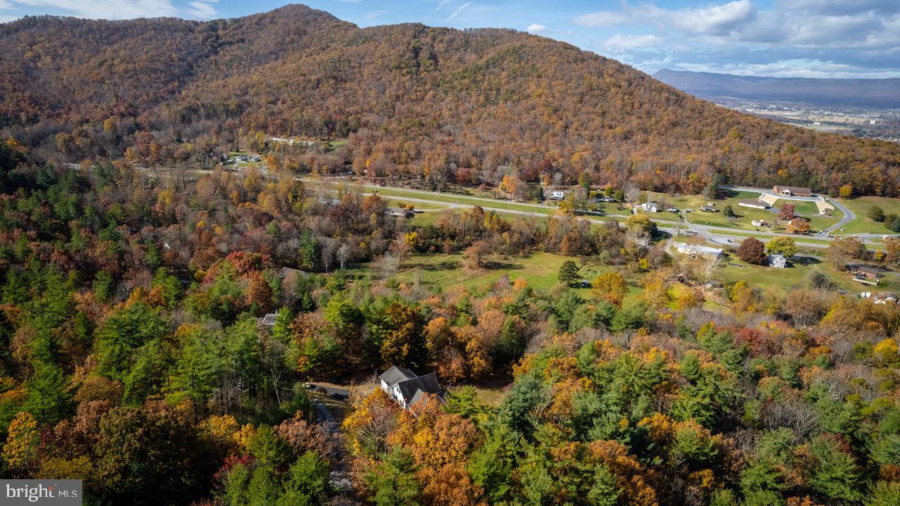 LENORA EAST - Residential