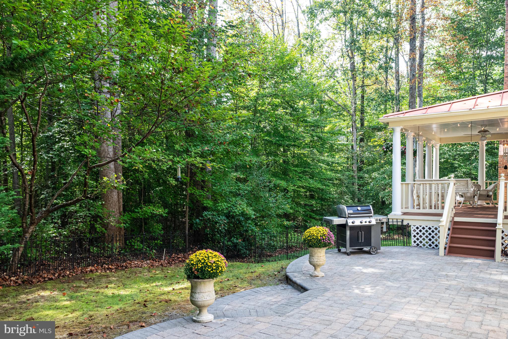 WALNUT ACRES - Residential