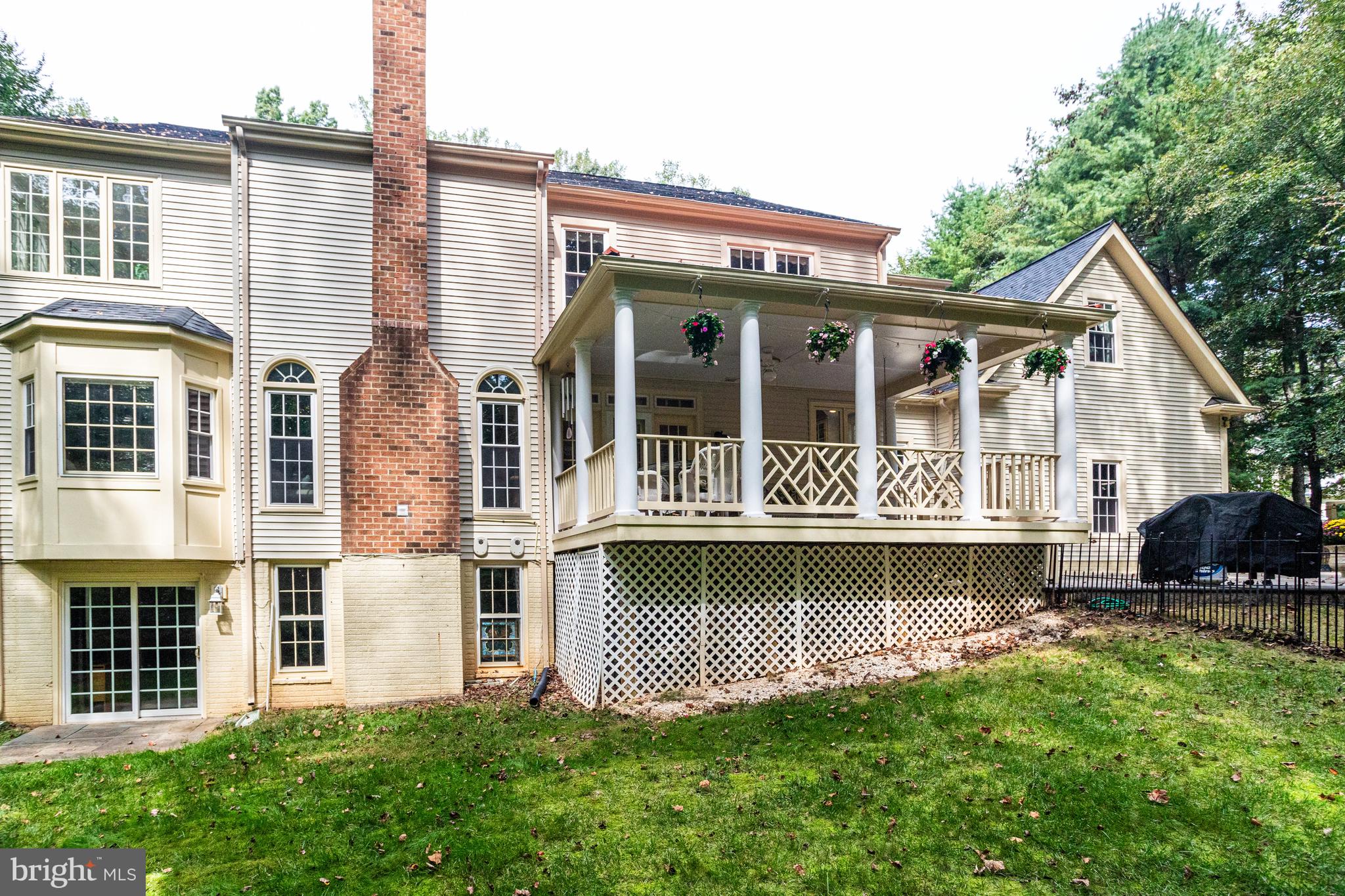 WALNUT ACRES - Residential