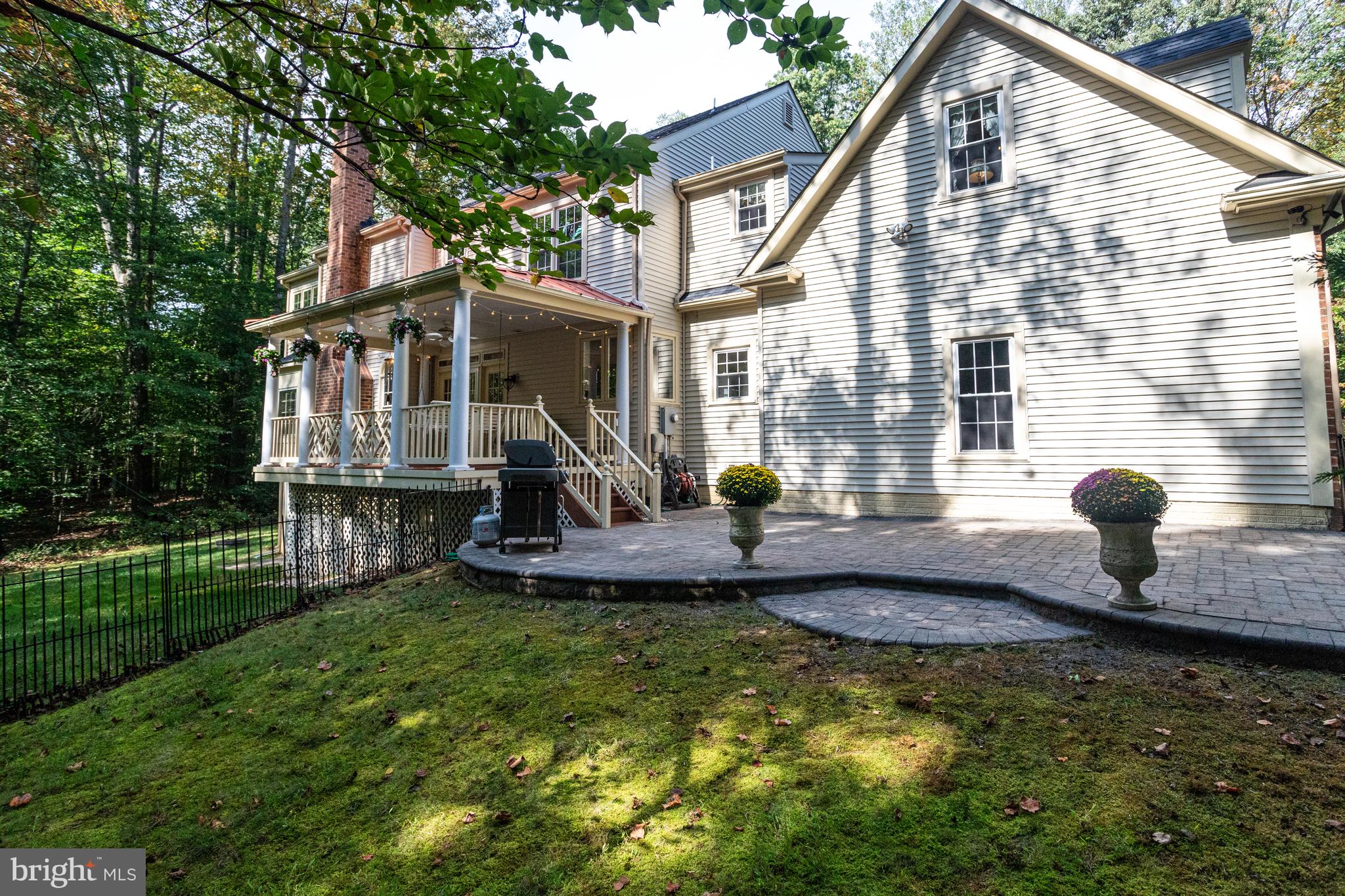 WALNUT ACRES - Residential