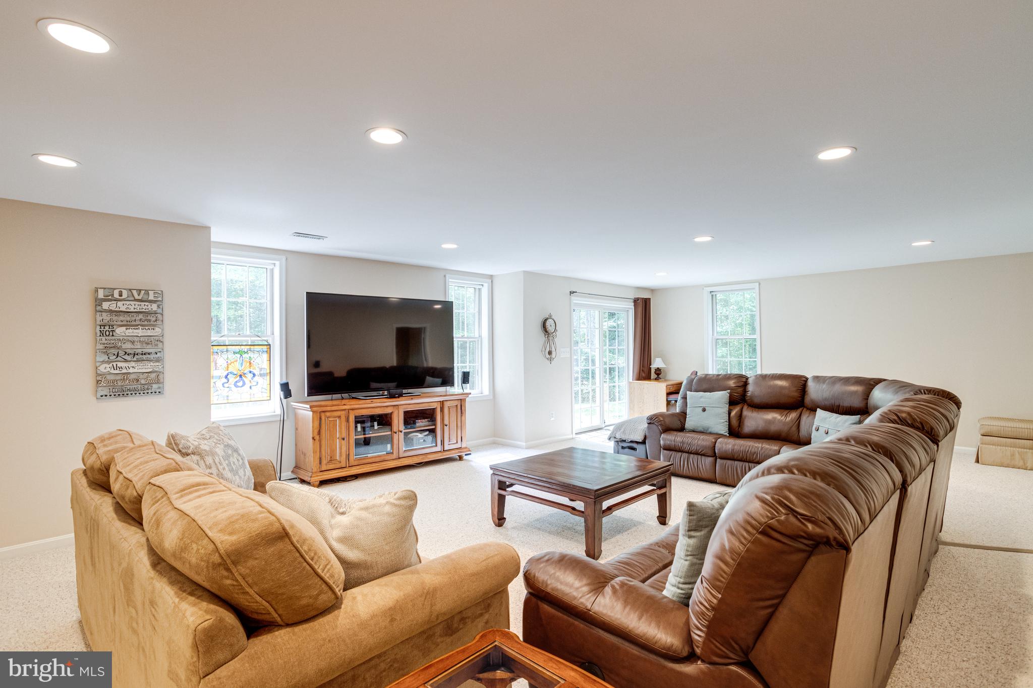 WALNUT ACRES - Residential