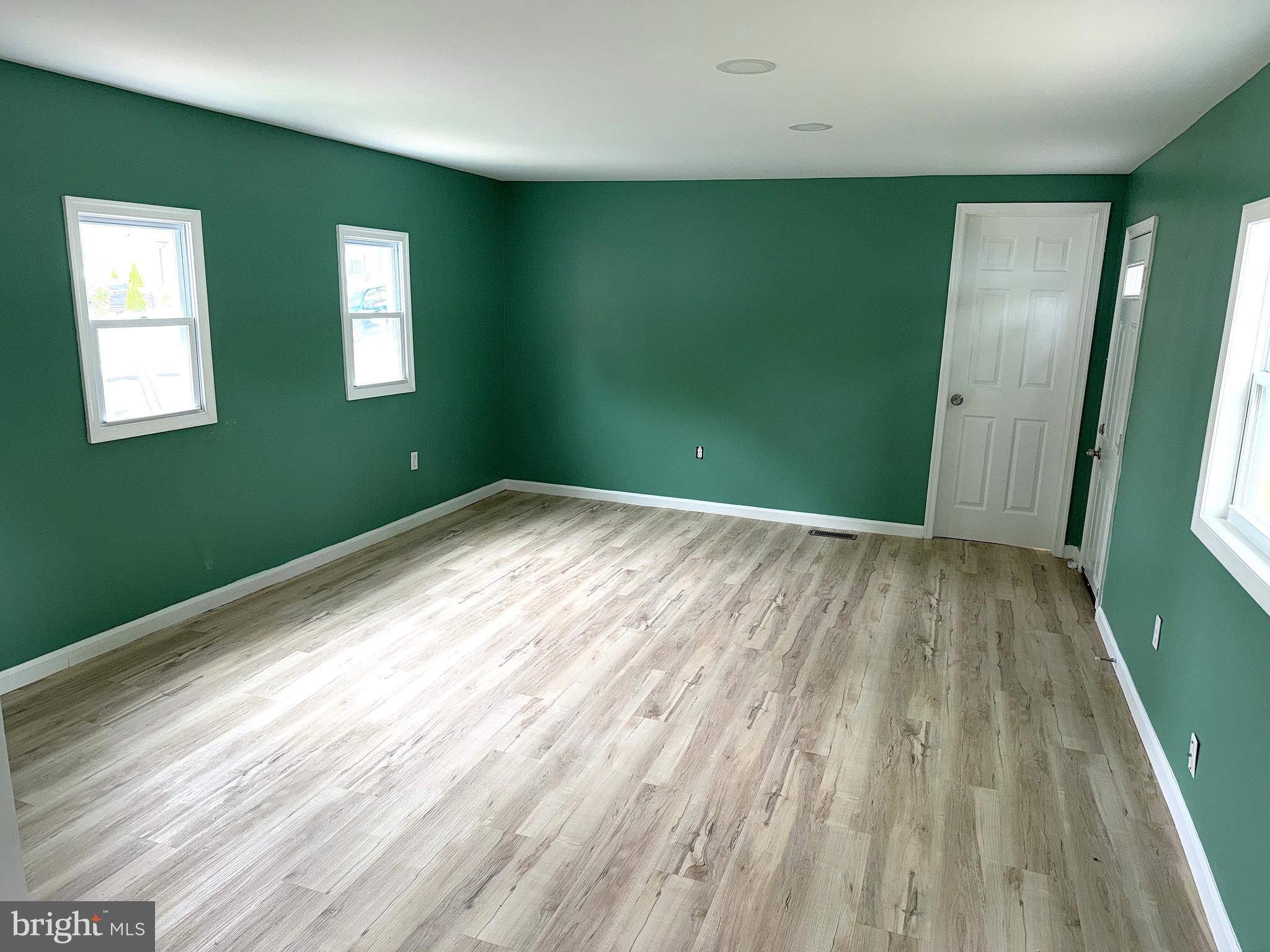 WILLIAMS ESTATES - Residential