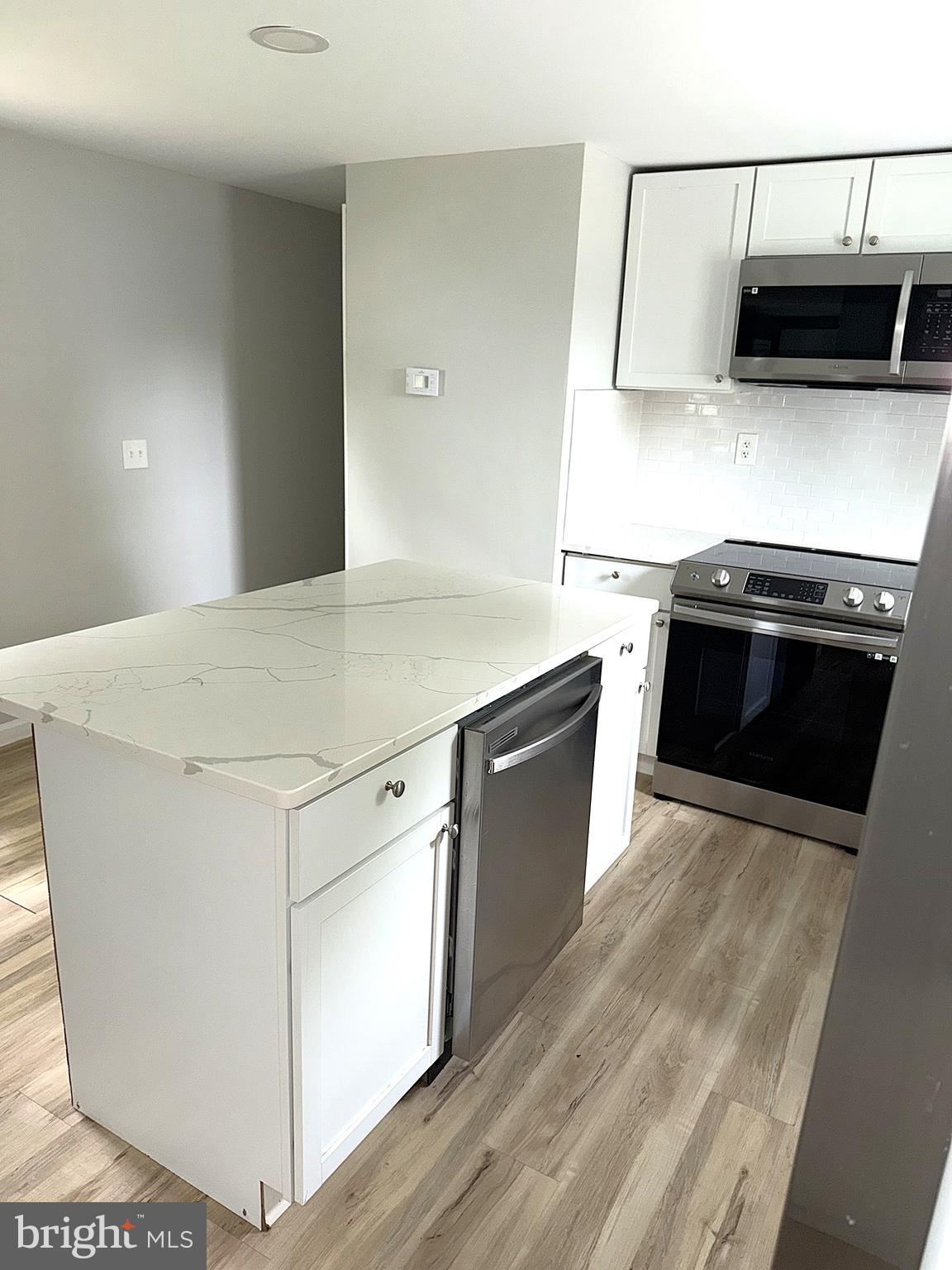 WILLIAMS ESTATES - Residential