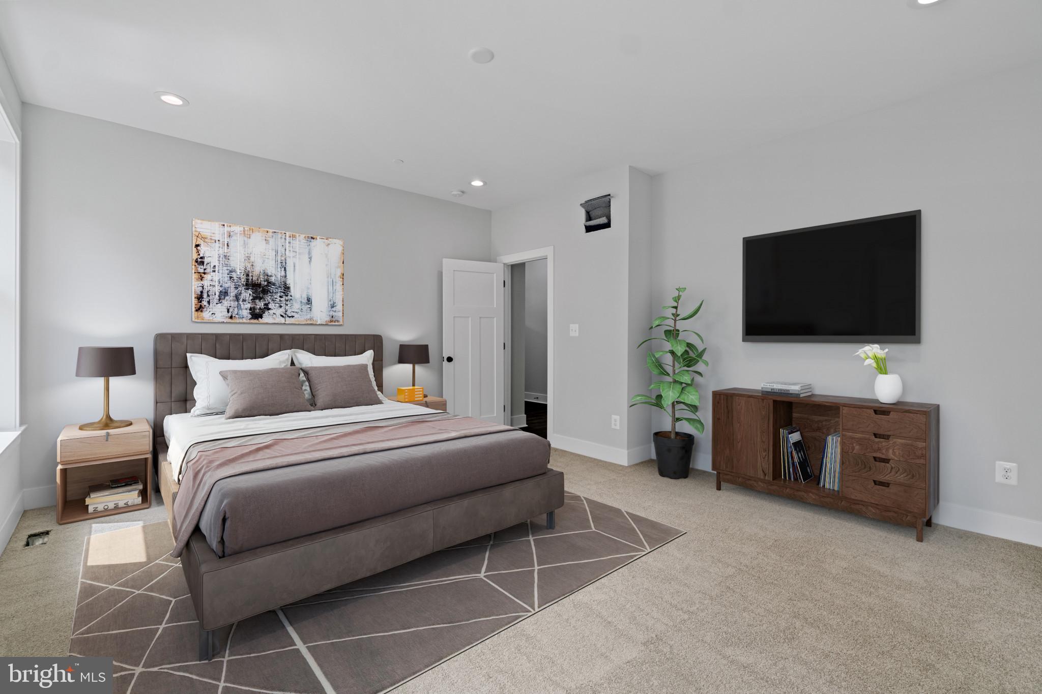 TRITON COMMONS - Residential