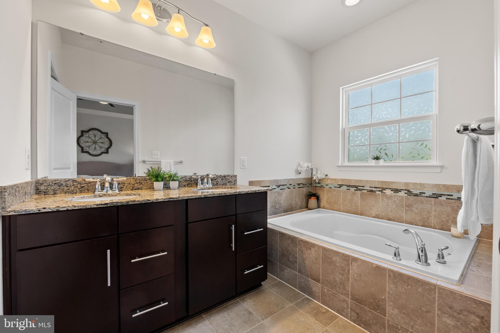 WATERFORD HILLS - Residential