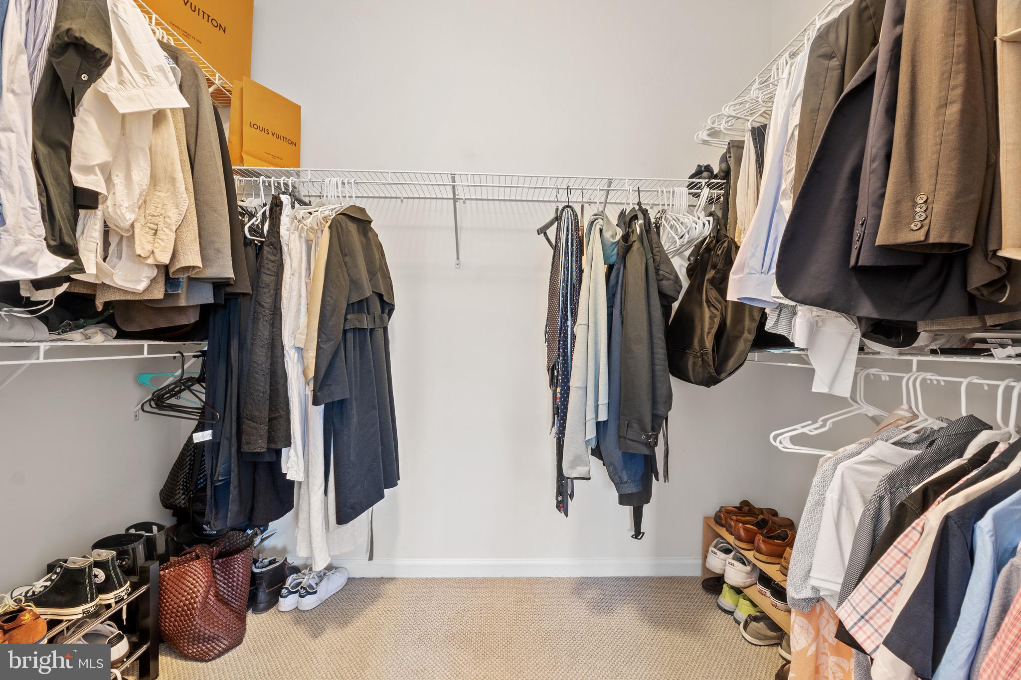 WATERFORD HILLS - Residential