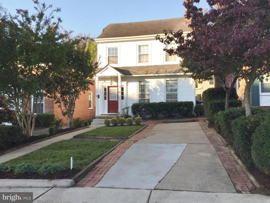 PRICE REDUCED! This great home on College Ave directly across the street from UMW, Walking Distance to Downtown. Historically rich, this home has been rehabbed and is ready to move in. New HVAC, Great Hardwood Floors,4BR, 2BA, Roomy, Most Windows New, Large Laundry Room, Outside Patio w/Fire Place. Previously known as the Alms House. Owner will install Granite Counter Tops with acceptable offer.