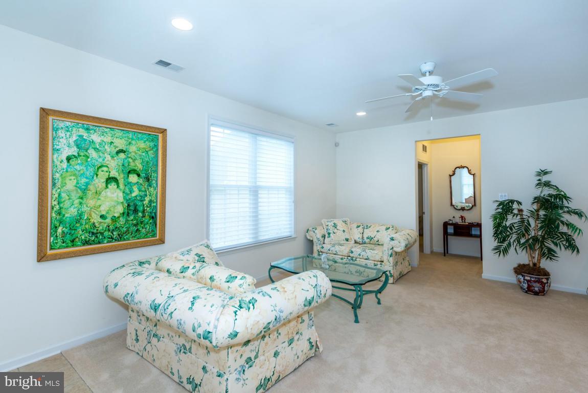 TRADITIONS OF AMERICA AT LITITZ - Residential