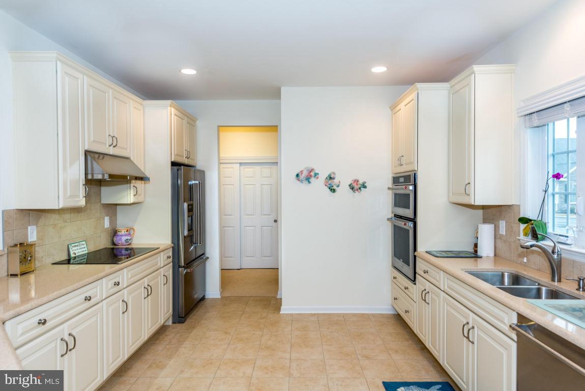 TRADITIONS OF AMERICA AT LITITZ - Residential