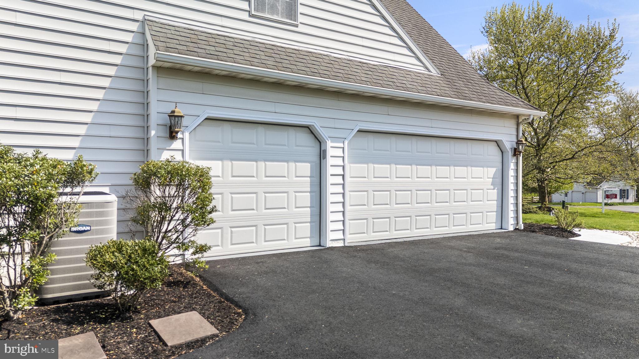 SNOWDEN VILLAGE - Residential