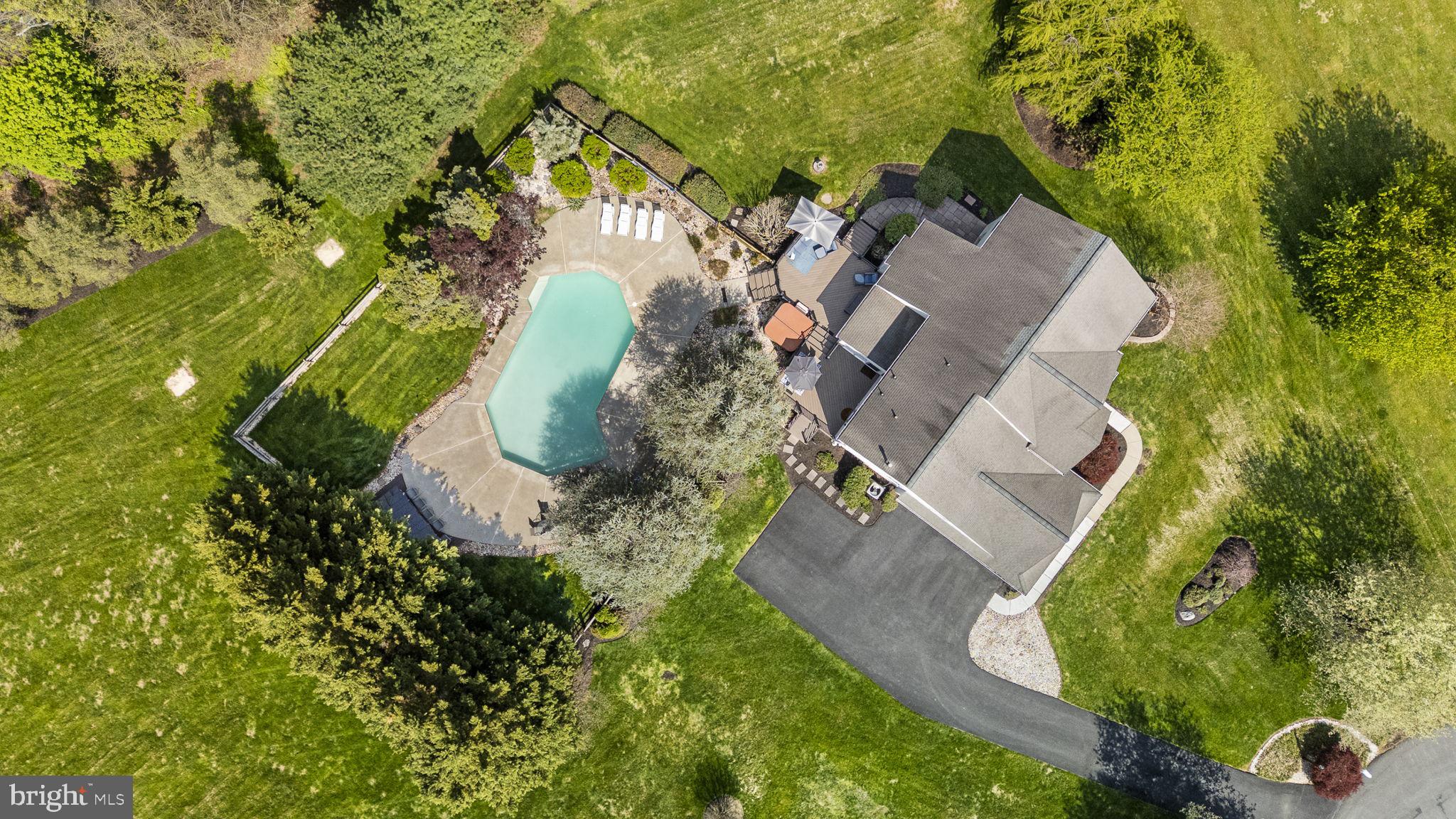 SNOWDEN VILLAGE - Residential