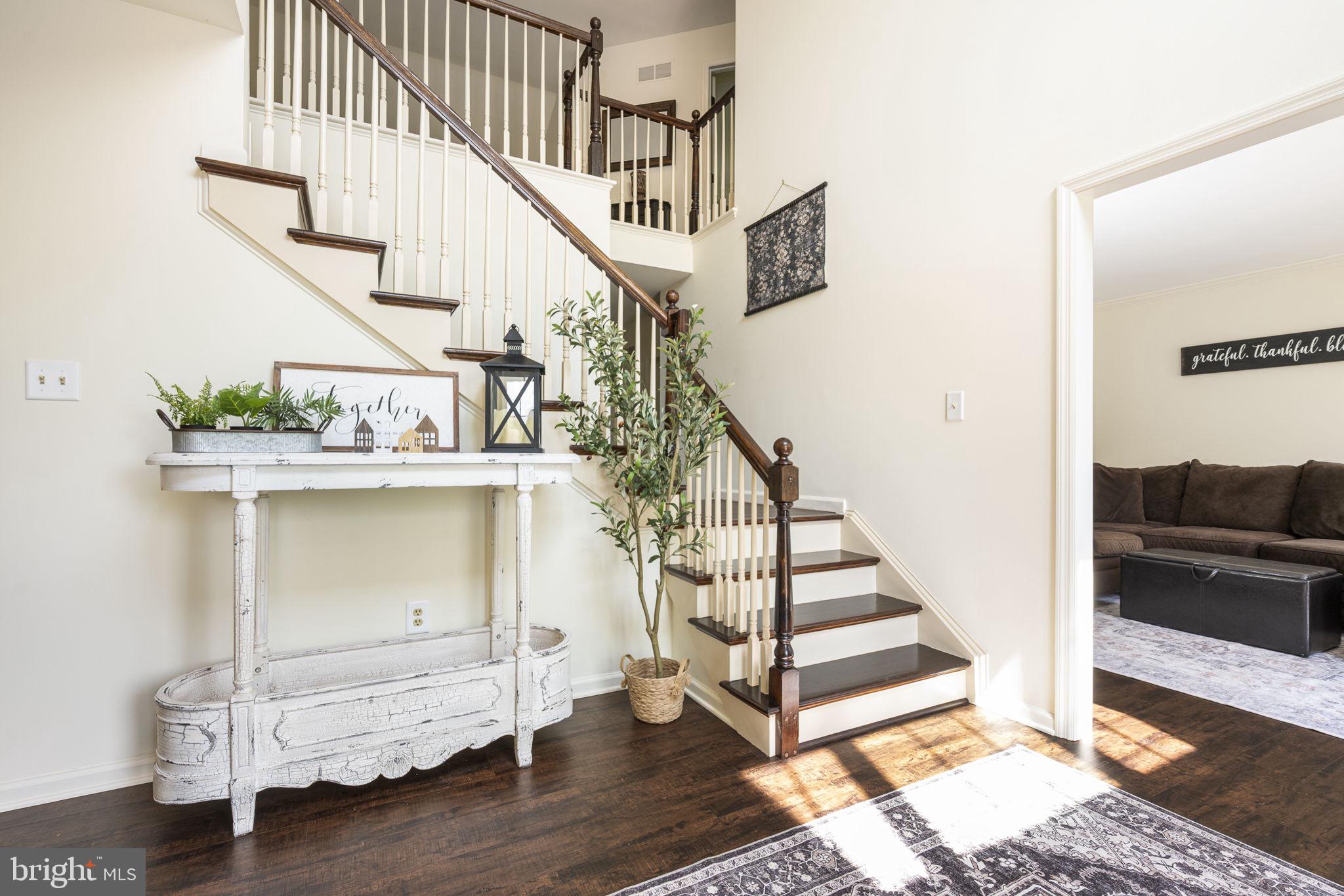 SNOWDEN VILLAGE - Residential