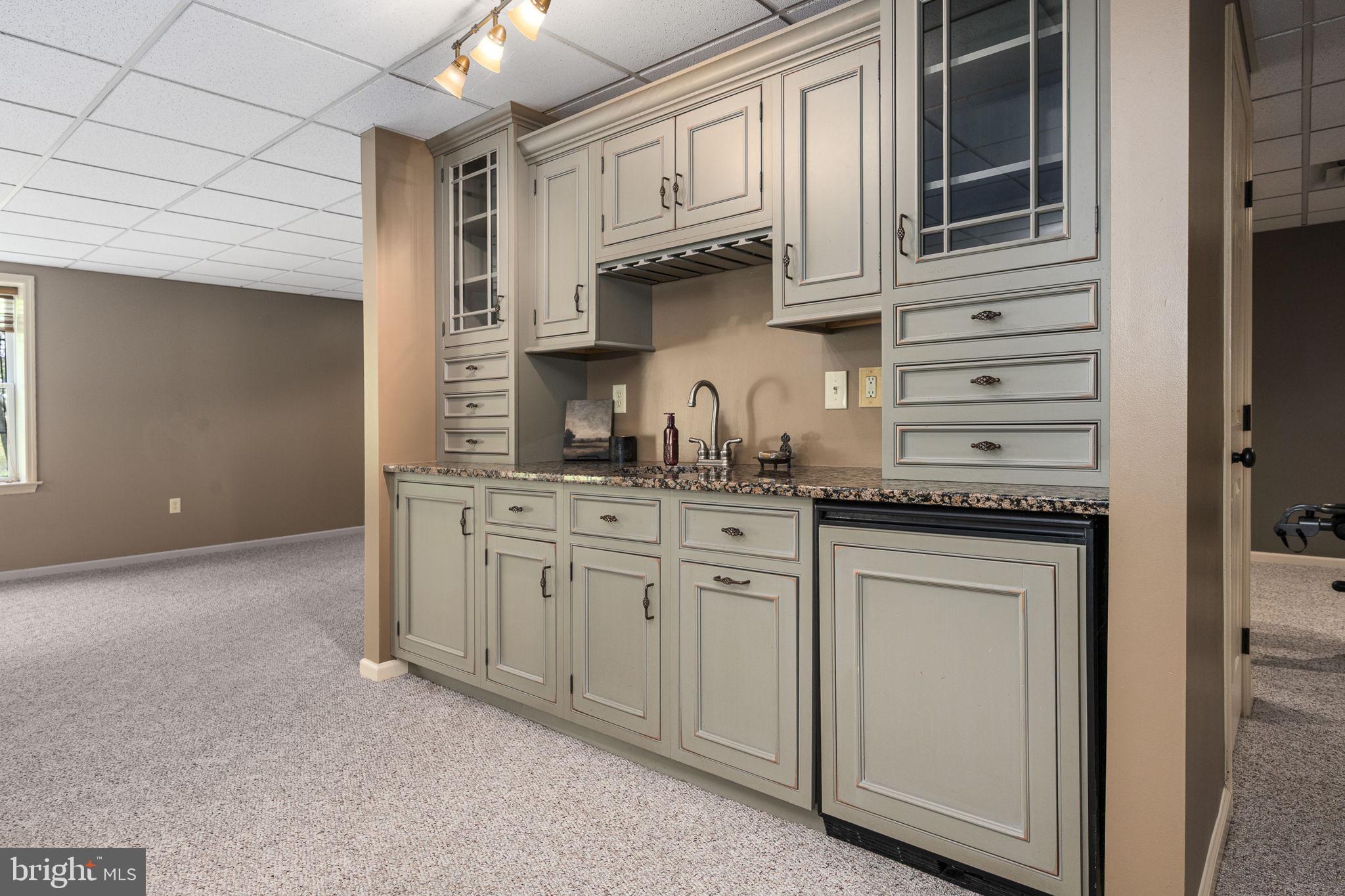 SNOWDEN VILLAGE - Residential