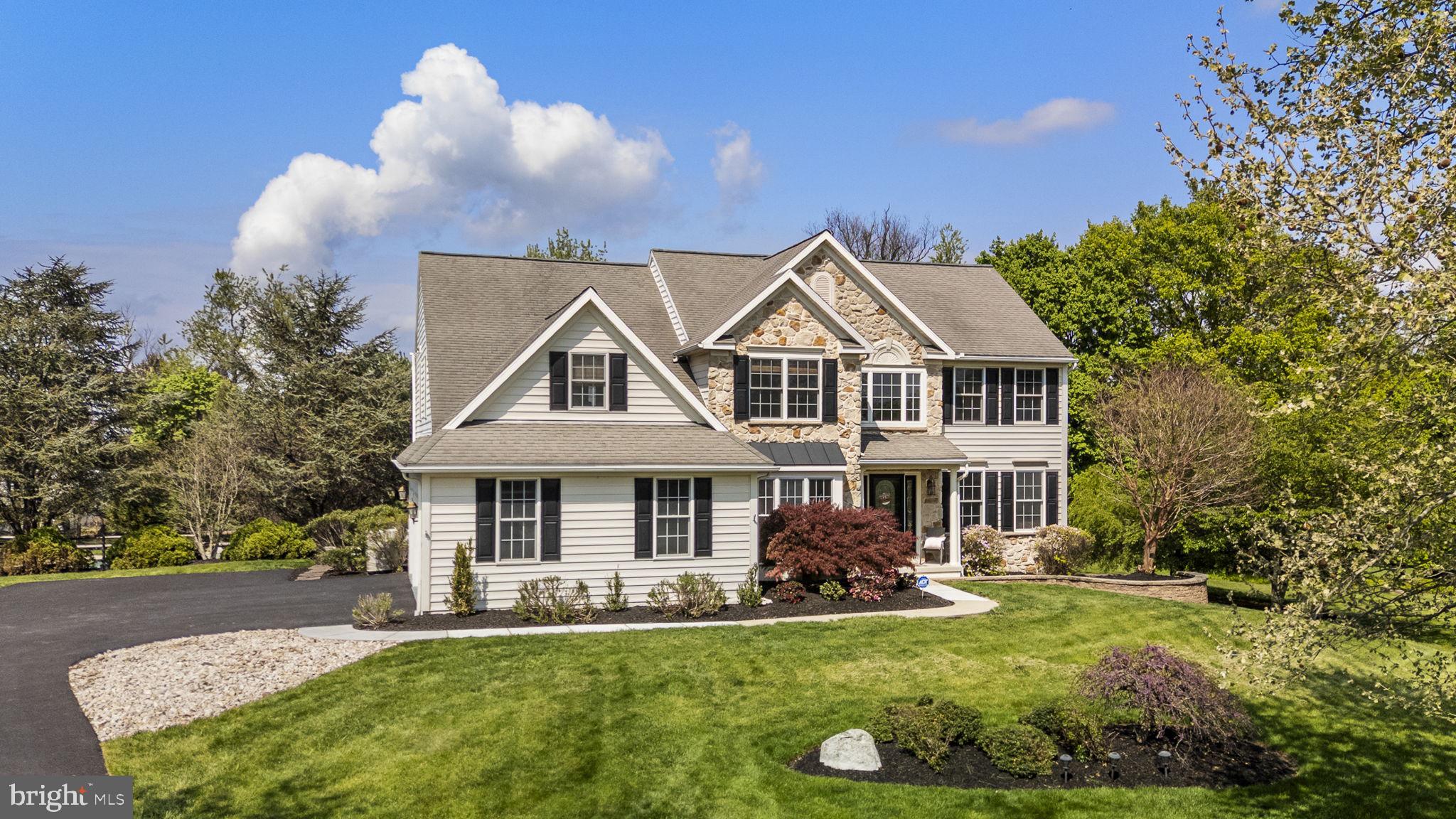 SNOWDEN VILLAGE - Residential