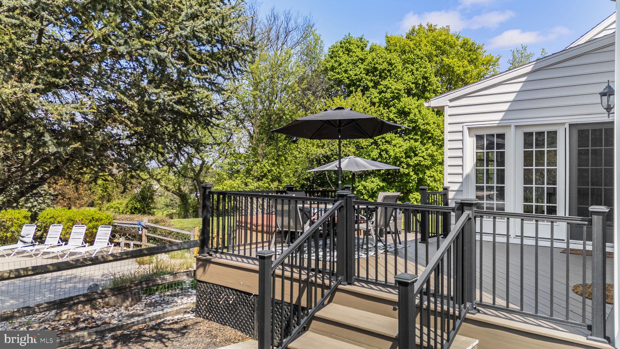 SNOWDEN VILLAGE - Residential