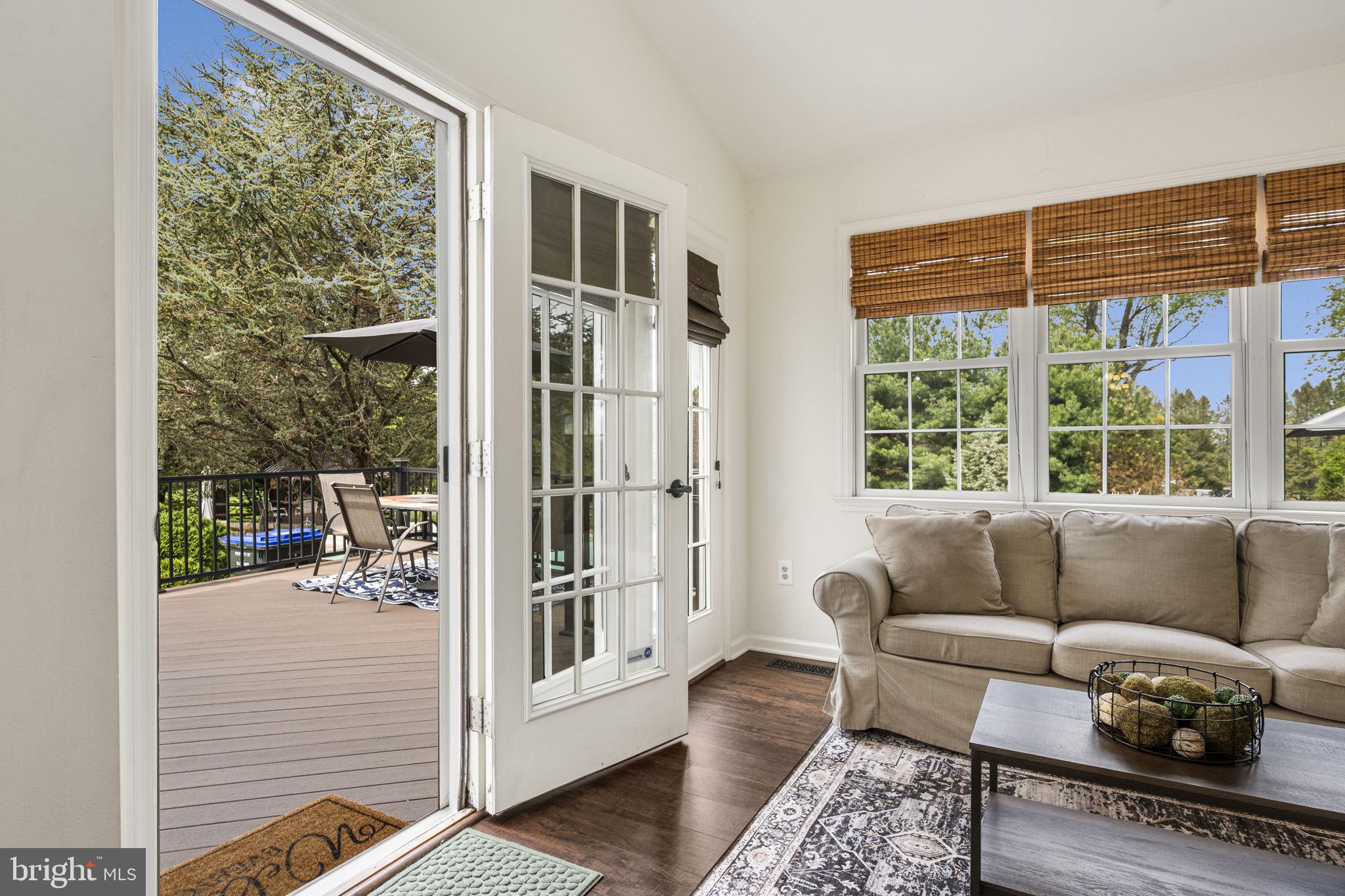 SNOWDEN VILLAGE - Residential