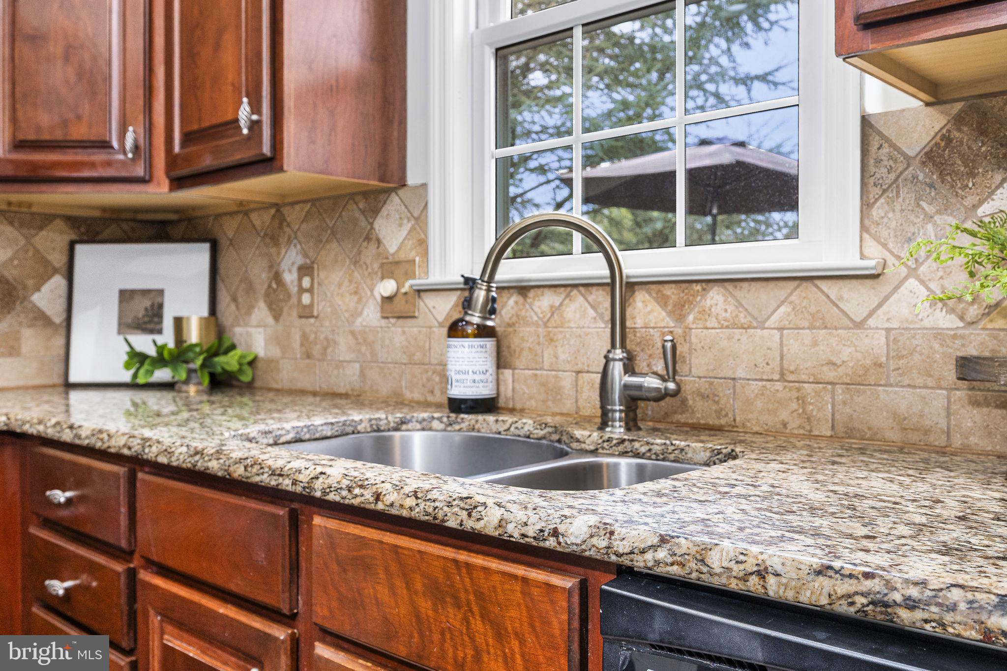 SNOWDEN VILLAGE - Residential