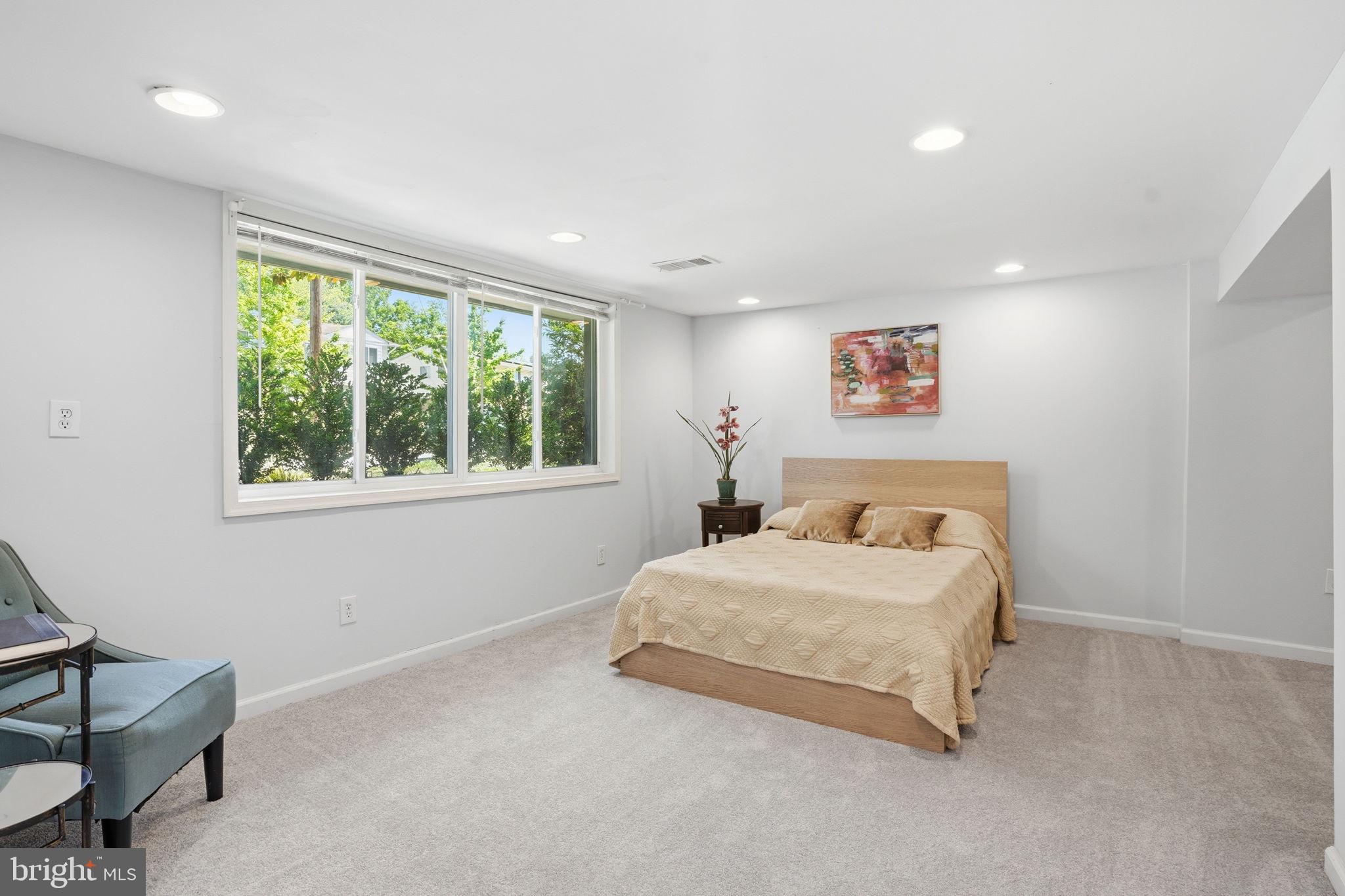 BIRCHWOOD CITY - Residential