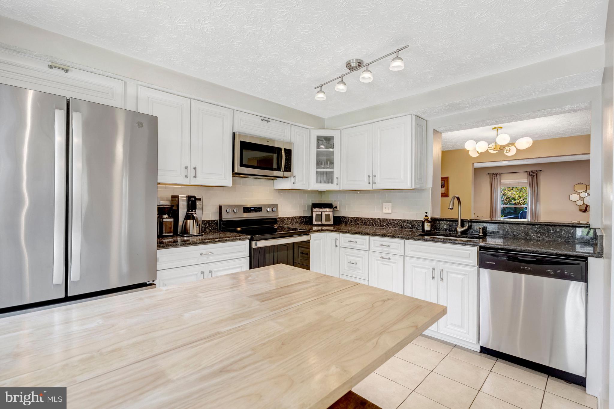 KEENE MILL VILLAGE - Residential