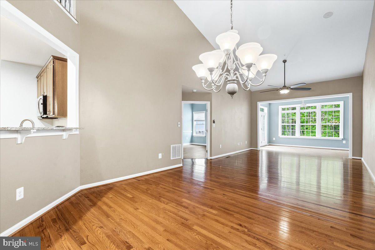 WAVERLY WOODS WEST - Residential