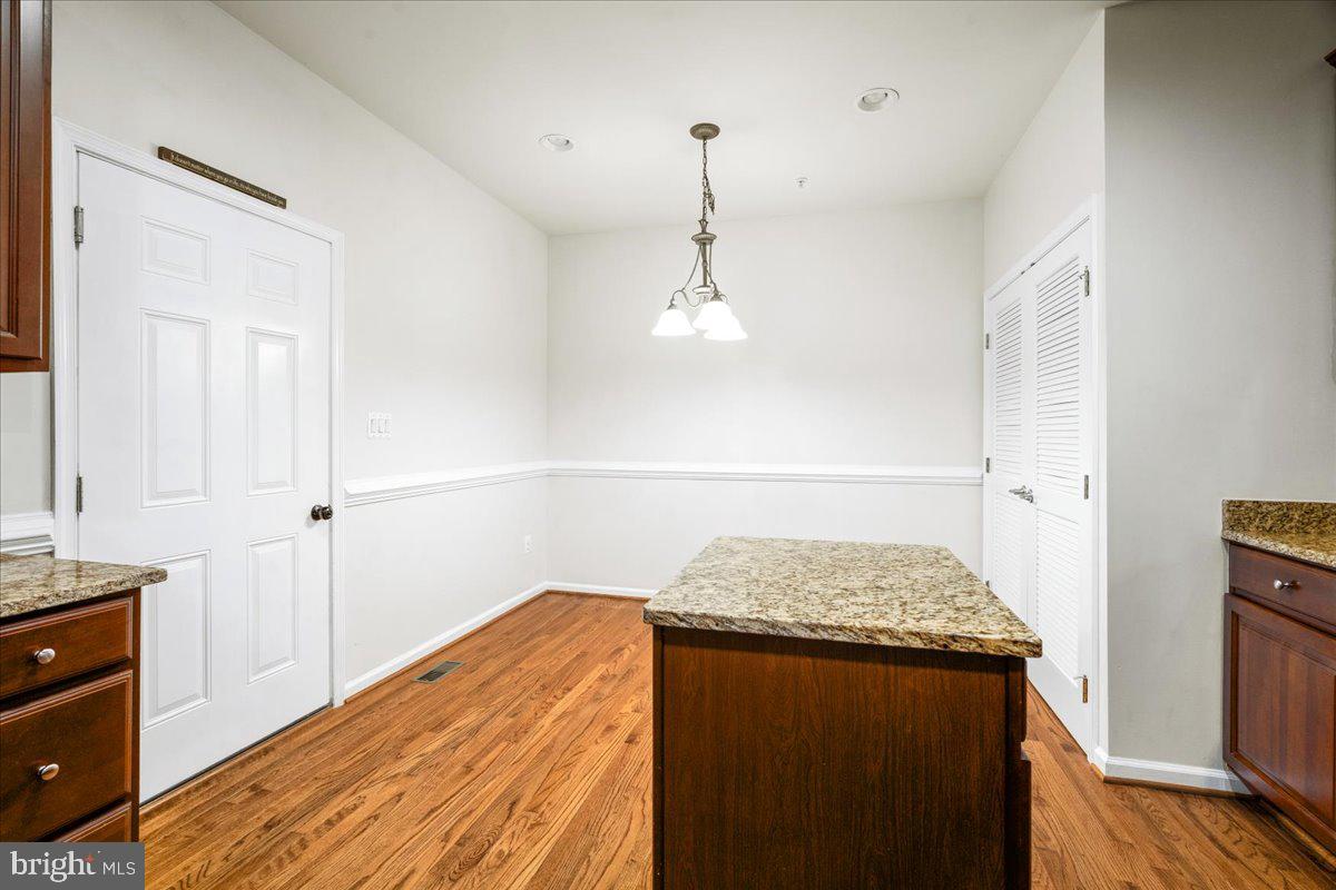 WAVERLY WOODS WEST - Residential