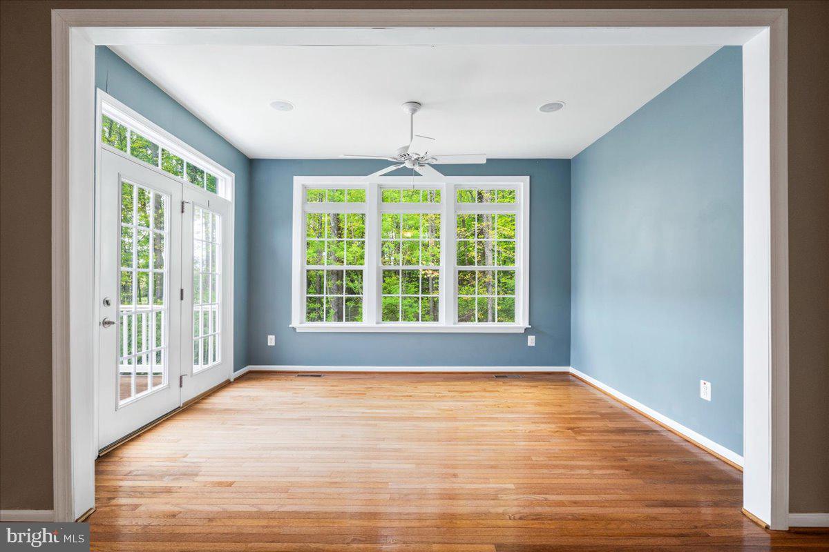 WAVERLY WOODS WEST - Residential