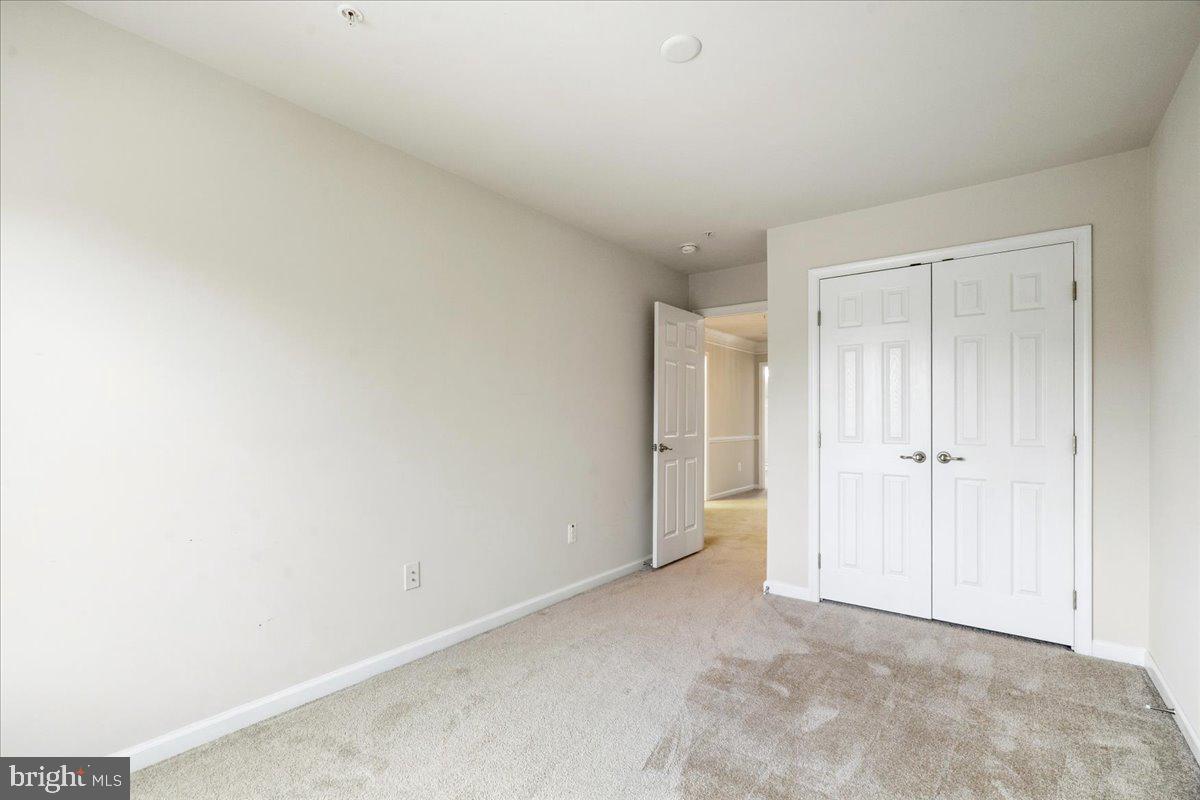 WAVERLY WOODS WEST - Residential