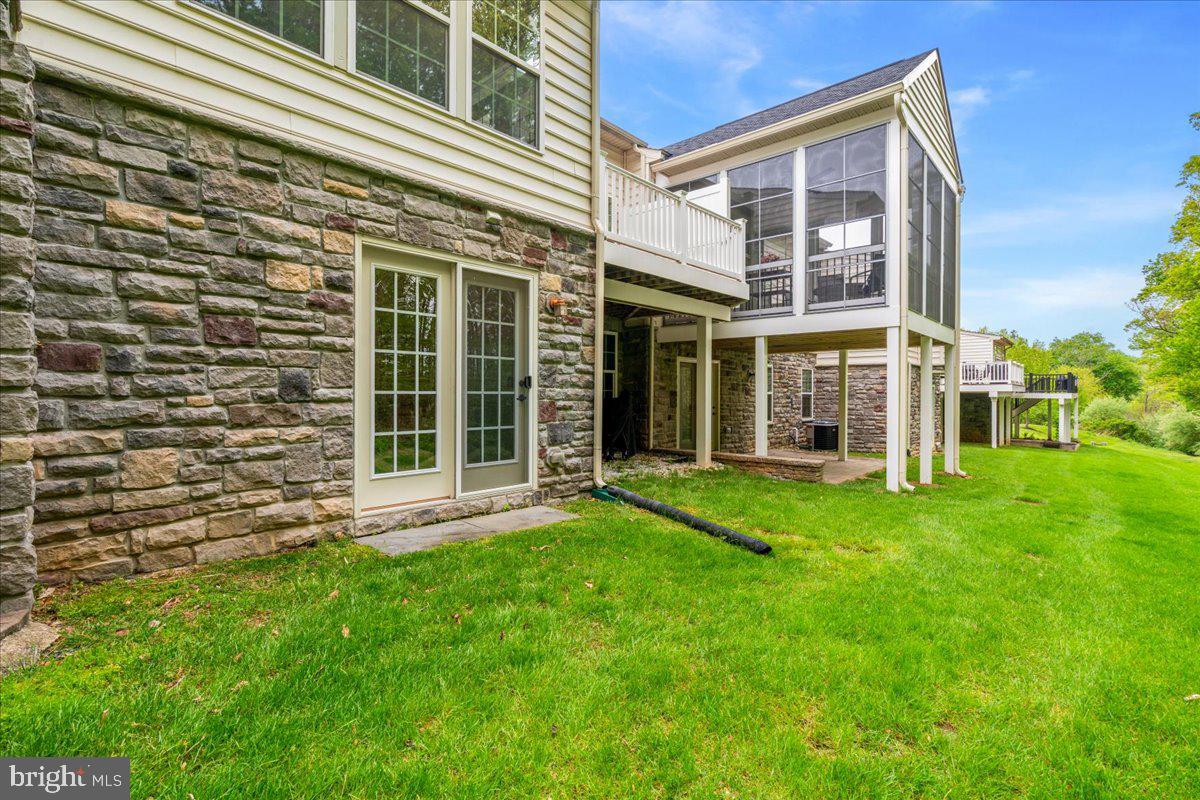 WAVERLY WOODS WEST - Residential