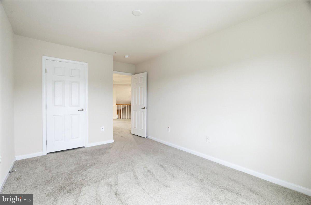 WAVERLY WOODS WEST - Residential