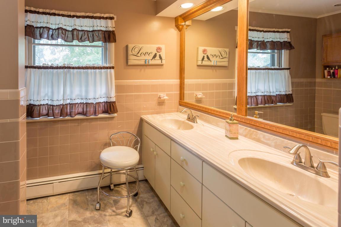 GRANDVIEW HEIGHTS - Residential