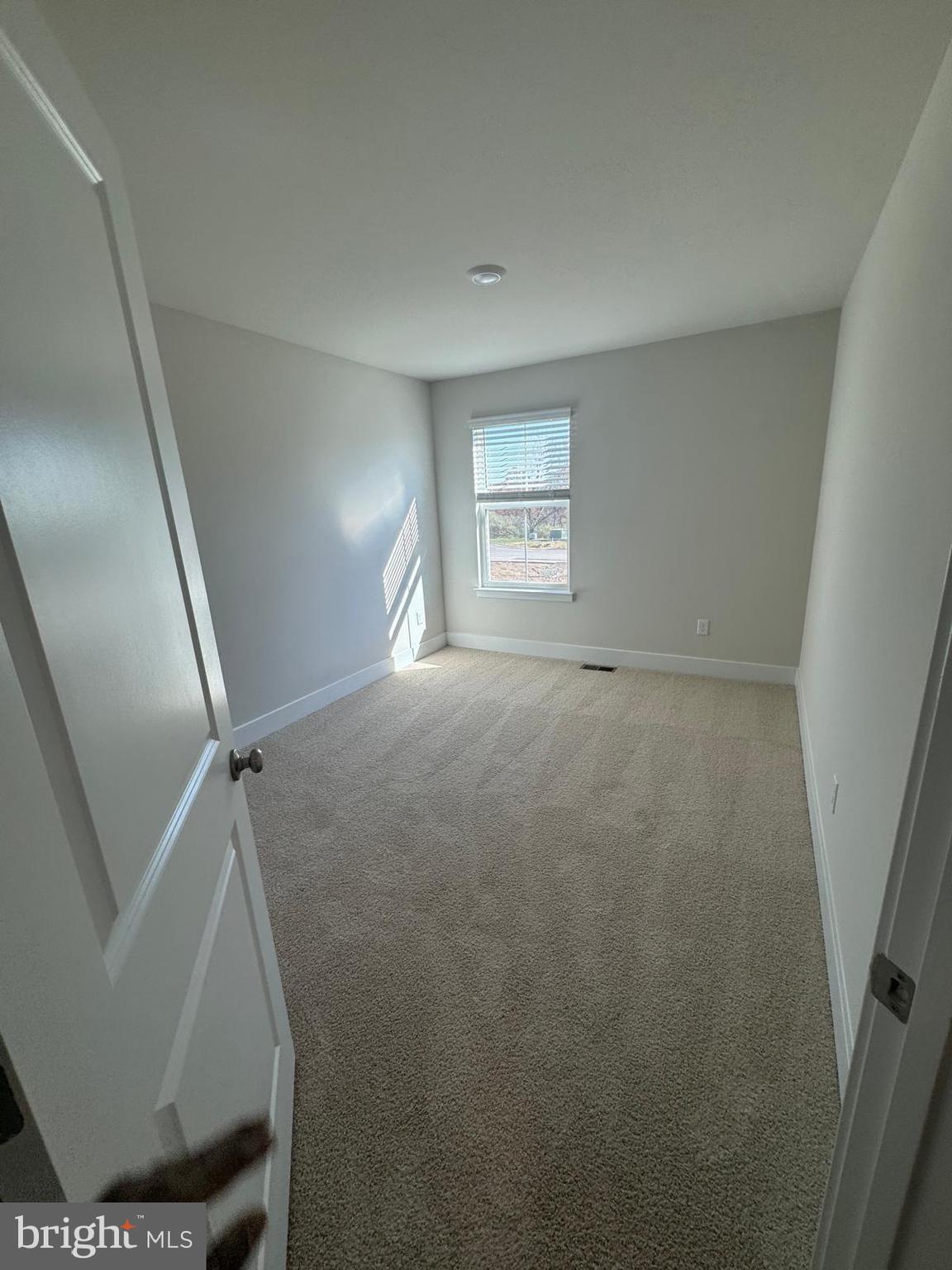 VALLEY VIEW - Residential Lease