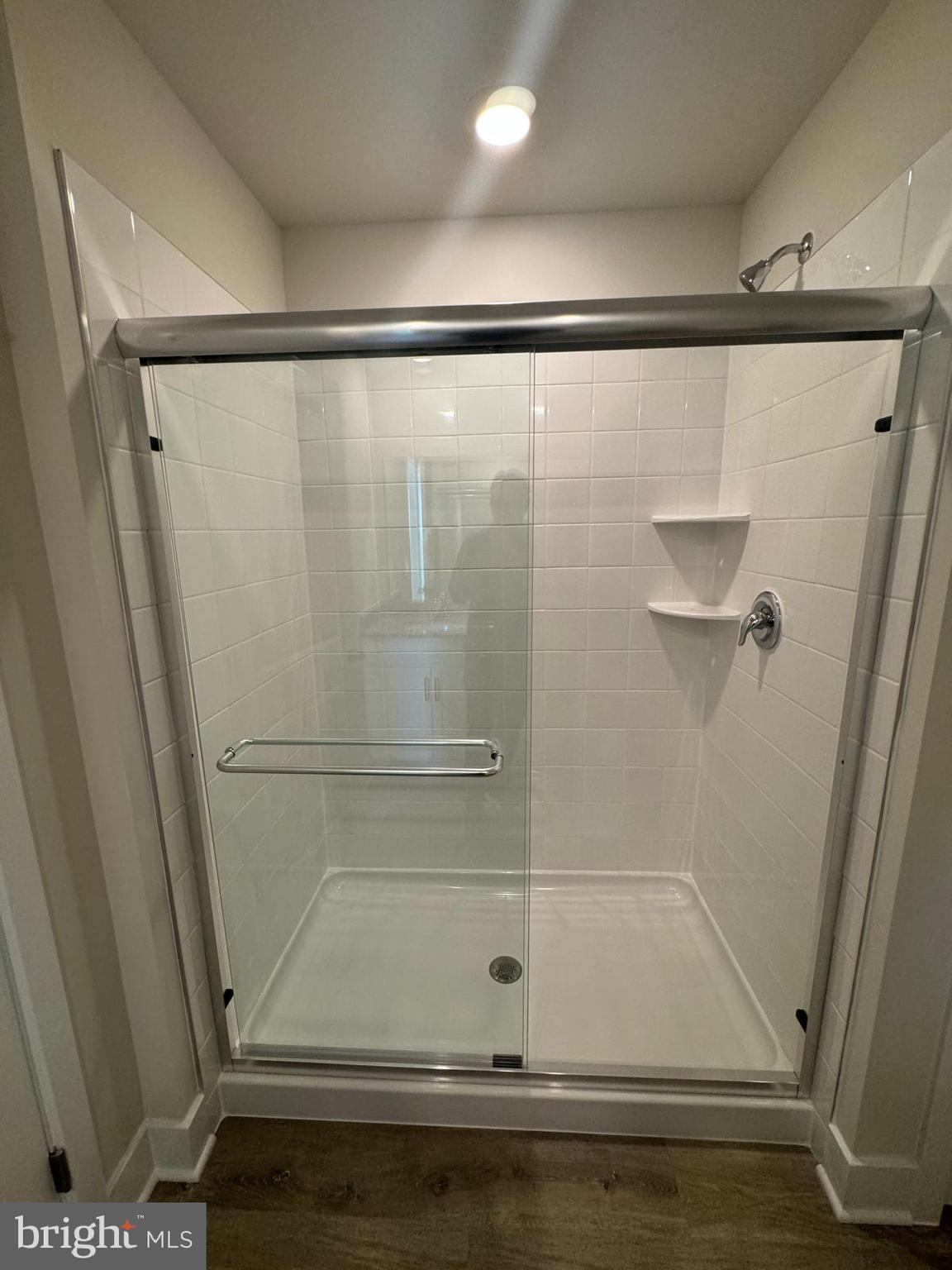 VALLEY VIEW - Residential Lease