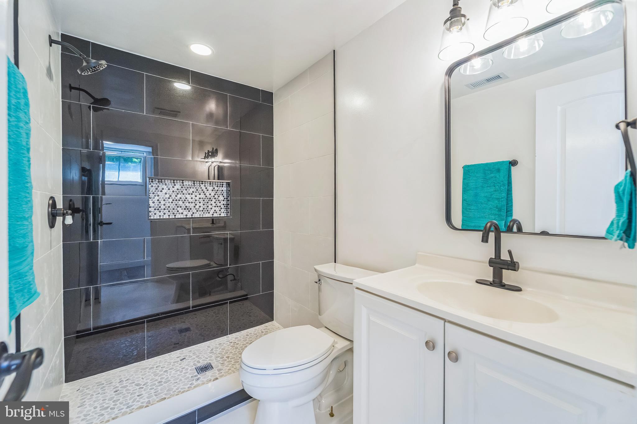 BROOKSIDE MANOR - Residential