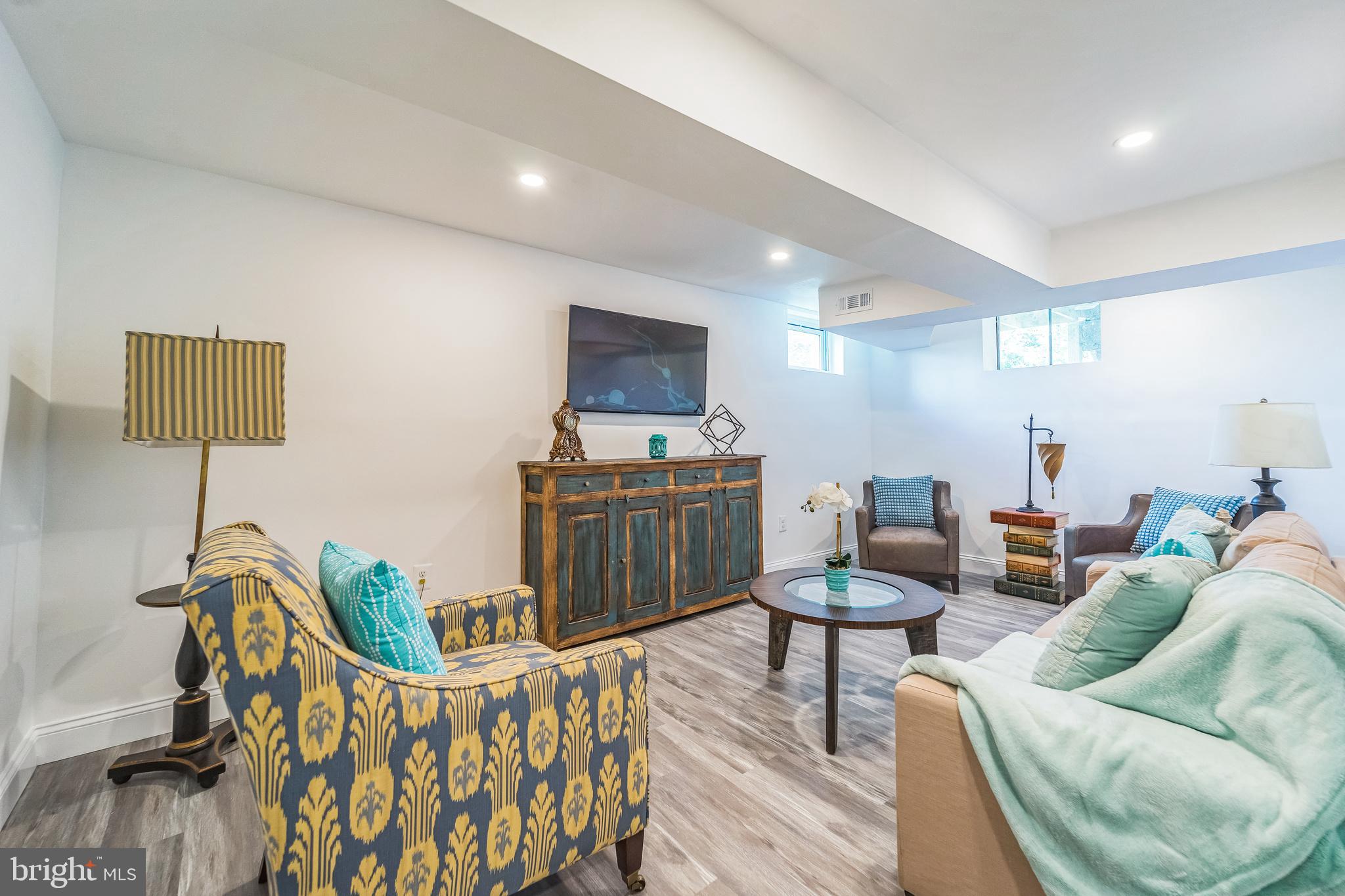 BROOKSIDE MANOR - Residential