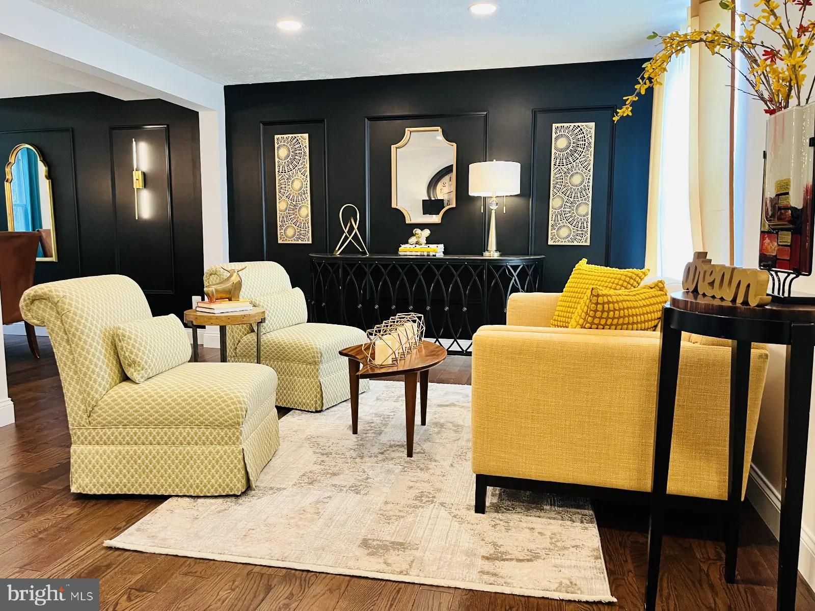 BROOKSIDE MANOR - Residential