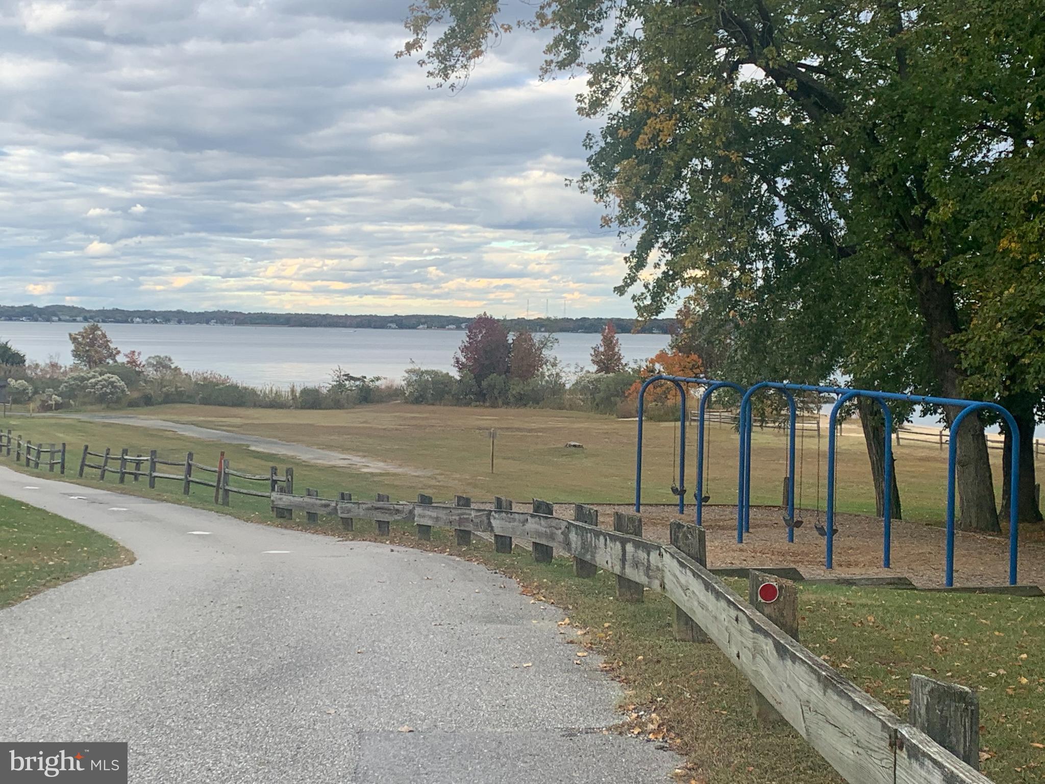 TRITON COMMONS - Residential