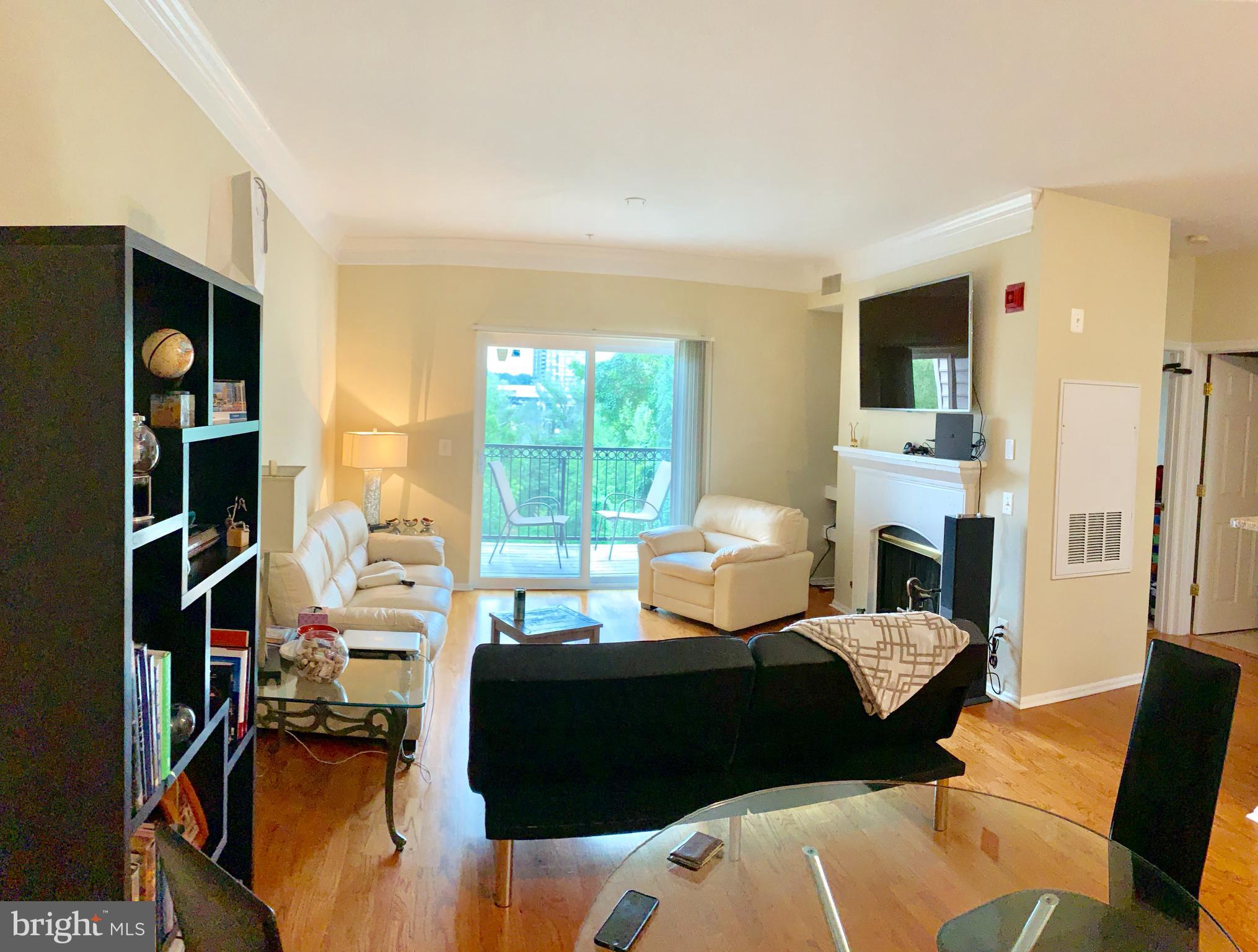 1591 SPRING GATE DRIVE 3310