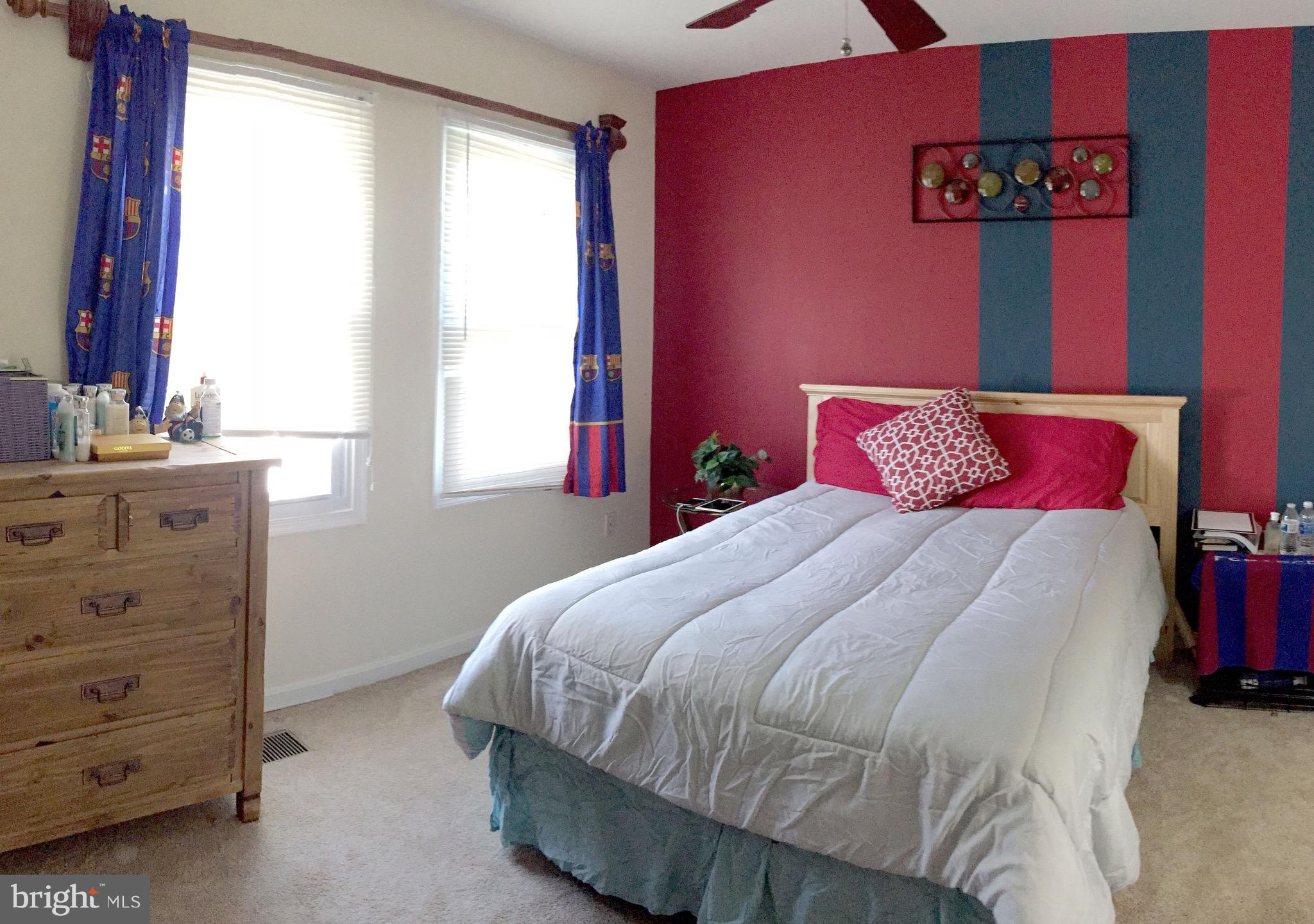 THE MEADOWS - Residential